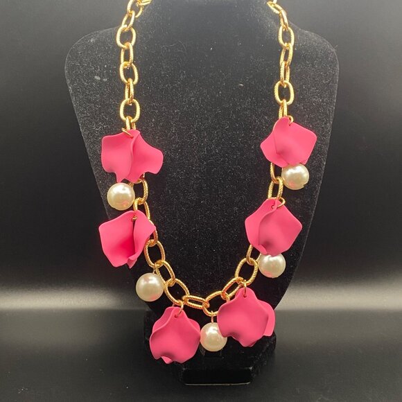 Coiris Statement Necklace Hot Pink Petal Faux Pearl Gold Tone Collar 18-21" - Picture 2 of 6